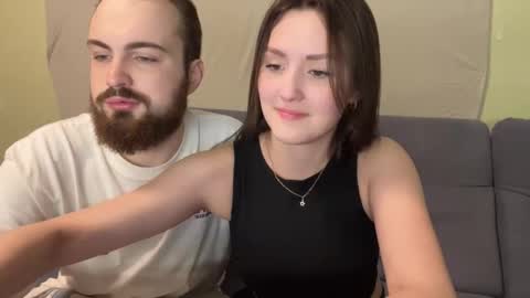 Max and Alina online show from March 27, 7:24 pm