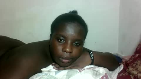 EBBY online show from November 8, 4:18 pm