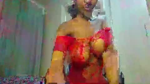 Snapshot of hotfalling706077 chatting on December 24, 7:00 pm hotfalling706077 online show from December 24, 7:00 pm