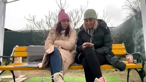 Anna online show from December 28, 9:52 am