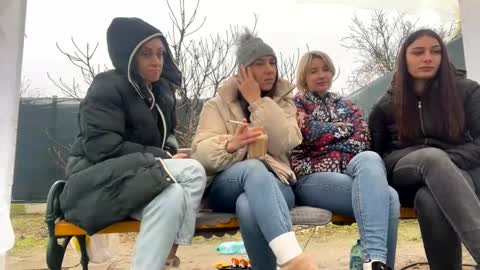 Anna online show from February 3, 12:47 pm