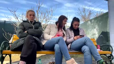 Anna online show from March 7, 8:23 am