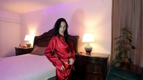 hotfallingdevil online show from December 10, 8:05 pm