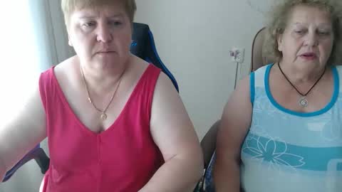 Snapshot of hotfiremommy chatting on September 22, 11:12 am LimonkaFire online show from September 22, 11:12 am