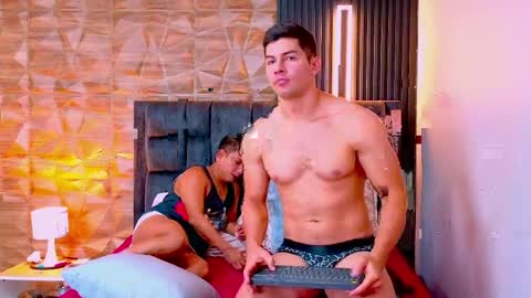 felipe  marcello online show from May 13, 2:25 pm