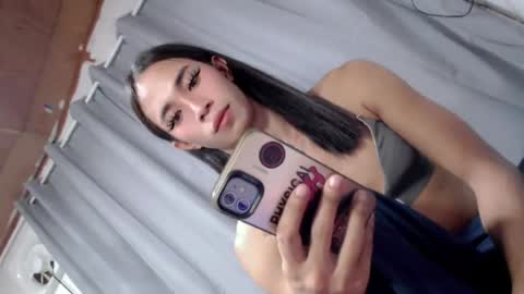 hotgirl_krisxx online show from July 20, 10:56 pm