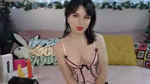 hotgirlkarina online show from April 15, 3:46 am
