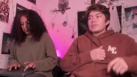 Sam and Nico online show from December 20, 3:35 am