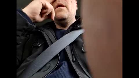 Snapshot of hothornyanddutch chatting on April 4, 11:40 am Hot Dutchie online show from April 4, 11:40 am