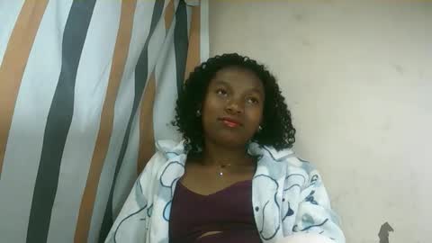 veronique online show from October 12, 6:51 pm