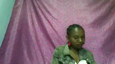 veronique online show from November 23, 4:51 pm