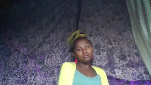 veronique online show from February 9, 7:18 pm