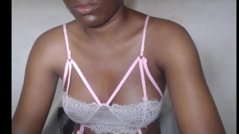 Snapshot of hotjessie0 chatting on October 6, 4:54 am hotjessie0 online show from October 6, 4:54 am