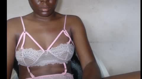 Snapshot of hotjessie0 chatting on October 9, 5:27 am hotjessie0 online show from October 9, 5:27 am