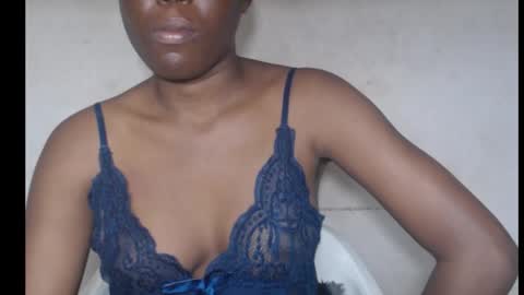 Snapshot of hotjessie0 chatting on October 12, 6:12 am hotjessie0 online show from October 12, 6:12 am