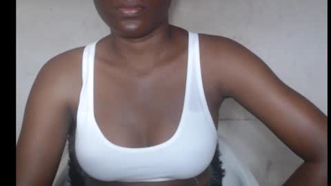 Snapshot of hotjessie0 chatting on October 13, 4:34 am hotjessie0 online show from October 13, 4:34 am