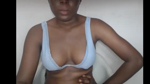 hotjessie0 online show from March 19, 7:56 am