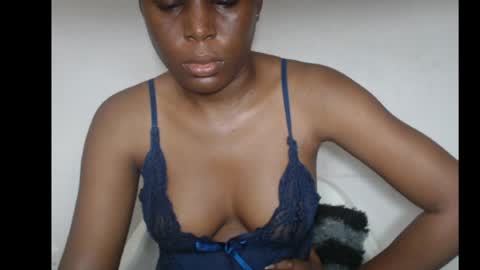 hotjessie0 online show from March 27, 6:41 am