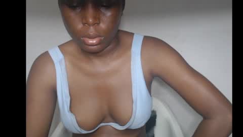 hotjessie0 online show from April 2, 5:27 am