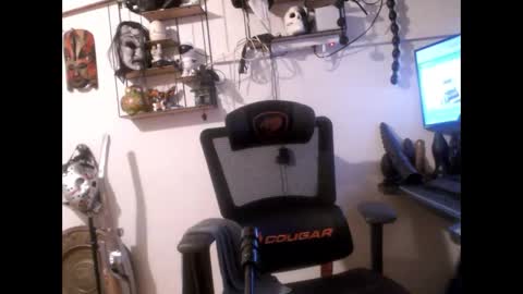 Snapshot of hotkinkytat chatting on March 6, 6:37 pm hotkinkytat online show from March 6, 6:37 pm