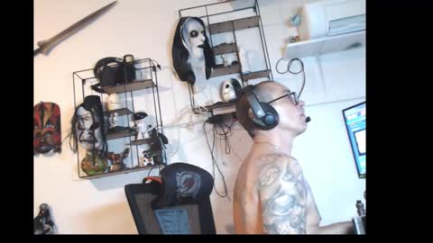 hotkinkytat online show from April 21, 3:46 am
