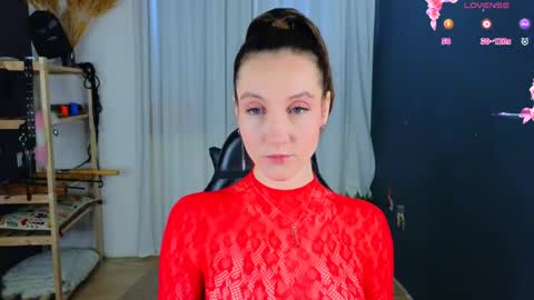 Allison  online show from May 5, 3:20 pm