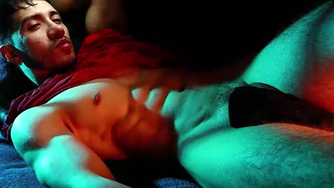 Hotlatinking online show from January 13, 4:50 am