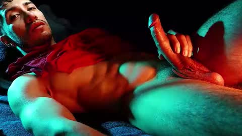 Hotlatinking online show from January 19, 8:18 am