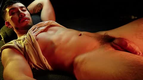 Hotlatinking online show from April 23, 4:14 am