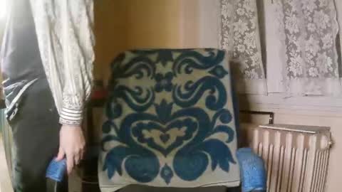 hotleopold online show from February 1, 1:15 am