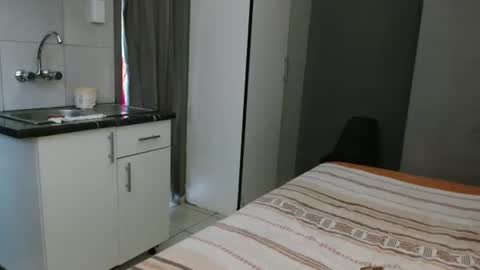 hotlilya online show from October 1, 7:25 am