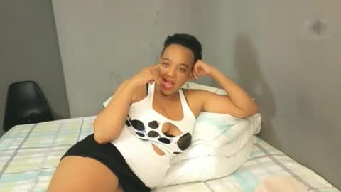 Snapshot of hotlilya chatting on February 23, 9:12 pm hotlilya online show from February 23, 9:12 pm