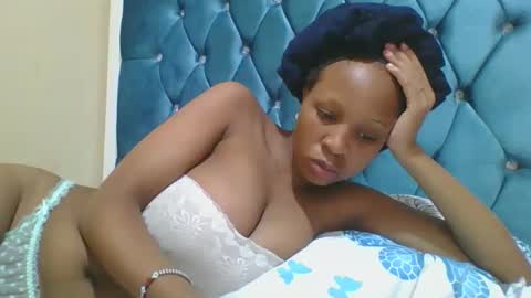 hotlove255 online show from April 16, 7:09 am