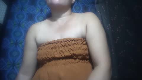 hotmatureladyxxx online show from October 24, 1:57 am