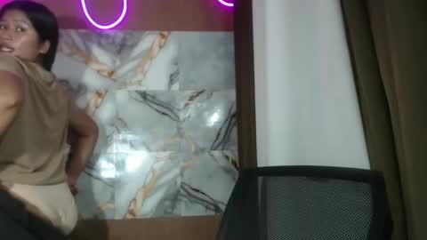 Snapshot of hotmorena_finger chatting on May 15, 11:23 pm Analiza online show from May 15, 11:23 pm