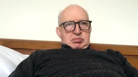 Snapshot of hotmuff99 chatting on February 7, 8:11 am hotmuff99 online show from February 7, 8:11 am