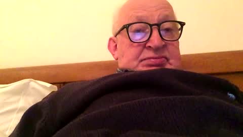 Snapshot of hotmuff99 chatting on February 9, 7:09 pm hotmuff99 online show from February 9, 7:09 pm