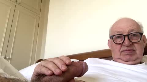 Snapshot of hotmuff99 chatting on February 22, 9:01 am hotmuff99 online show from February 22, 9:01 am