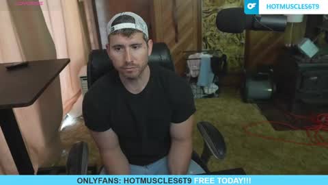 hotmuscles6t9 online show from May 2, 6:57 pm
