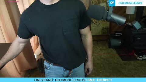 hotmuscles6t9 online show from May 16, 5:34 pm