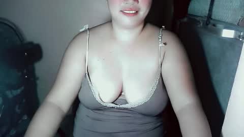 hotnathaly92 online show from May 13, 7:00 pm