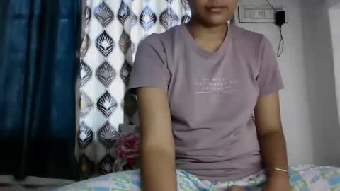 lola online show from September 14, 6:34 am