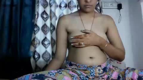 lola online show from September 17, 5:20 am