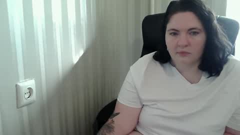 Snapshot of hotpanthers chatting on October 30, 7:54 am hotpanthers online show from October 30, 7:54 am