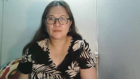 hotpreciousxxx online show from February 16, 1:51 pm