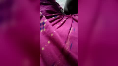 hotriya7985 online show from July 2, 12:33 pm
