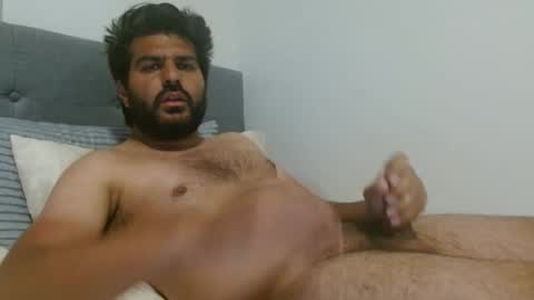 hotsexdude69 online show from May 19, 3:24 am