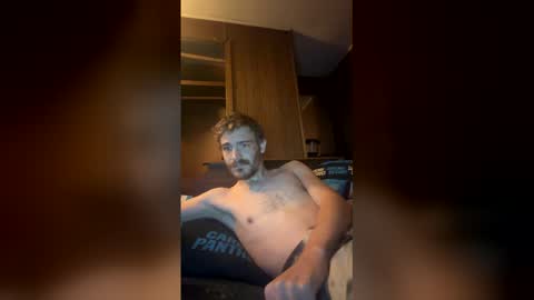 HotSexyRicky24 online show from April 8, 11:27 pm