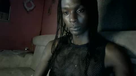 Snapshot of hotshadowx chatting on April 7, 8:53 pm hotshadowx online show from April 7, 8:53 pm