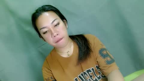 jelaigrande  online show from February 18, 1:45 am